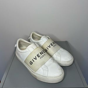 Givenchy Paris Sneakers
